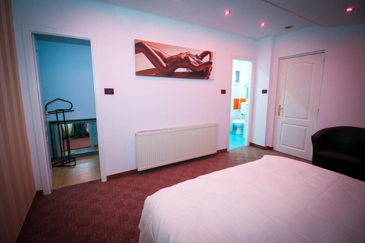 Karma Luxury Room Bukarest Exterior foto