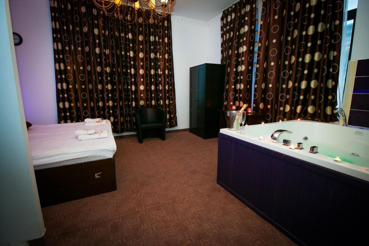 Karma Luxury Room Bukarest Exterior foto